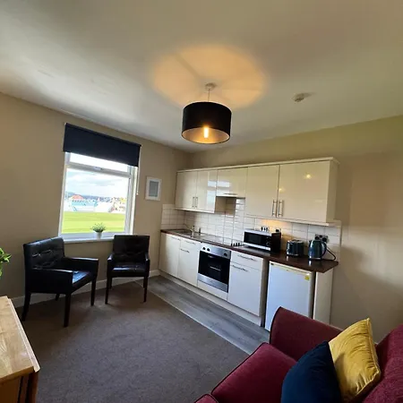 דירה 45 The Square Apartments, *