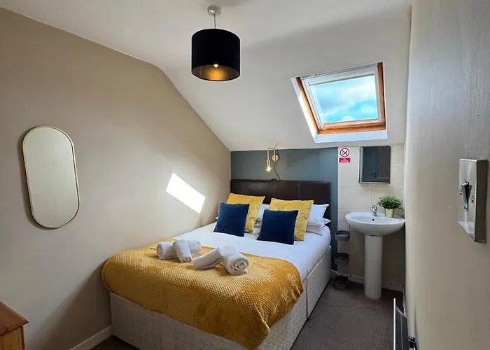 45 The Square Apartments, * Scarborough