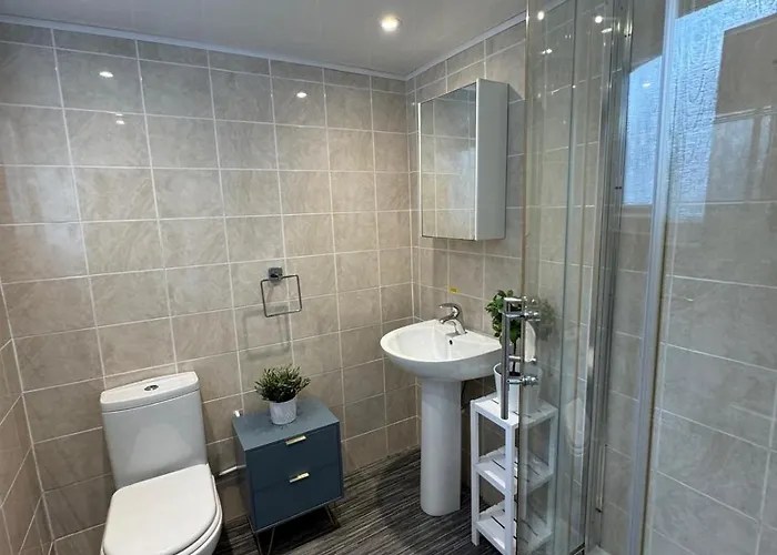 45 The Square Apartments, * Scarborough