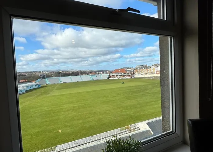 45 The Square Apartments, アパート *